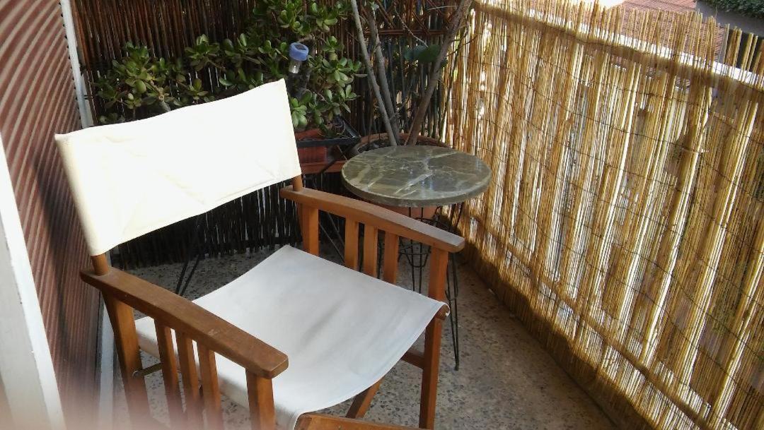 Chryssa - Χρυσα Lägenhet Patras Exteriör bild